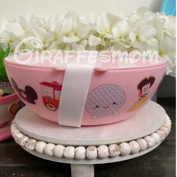 Disney Other - Diney Kingdom of Cute Lunch Bowl
